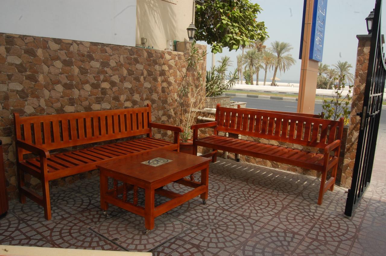 Al Amwaj Hotel Sharjah Exterior foto